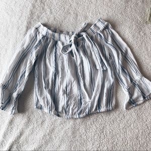 OFF THE SHOULDER TOP 🥀